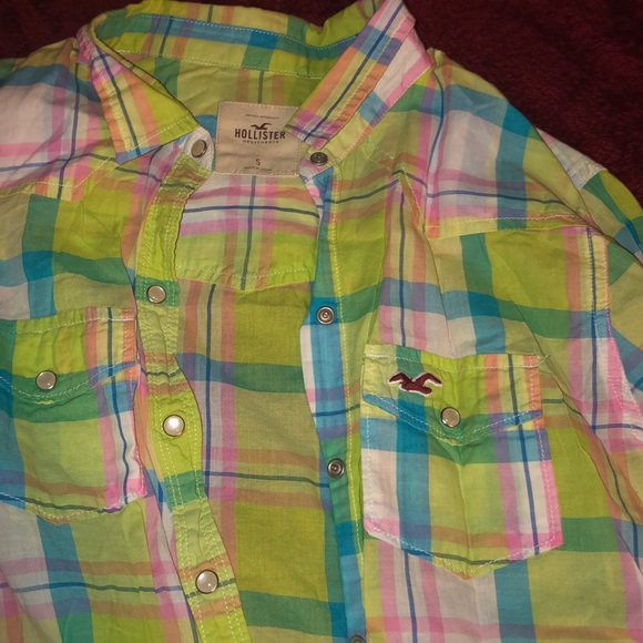Hollister button up - Picture 3 of 4